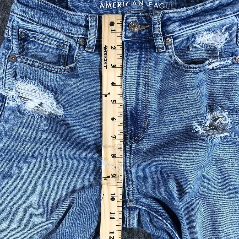 American Eagle Mom Straight Jeans Womens 2 Short Light Wash Distressed Stretch - Picture 10 of 16